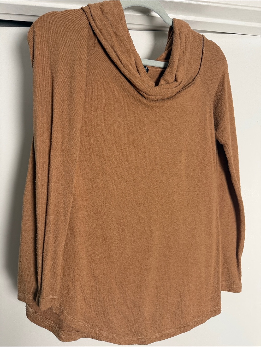 Cozy Brown Women's Off-the-shoulder Sweater